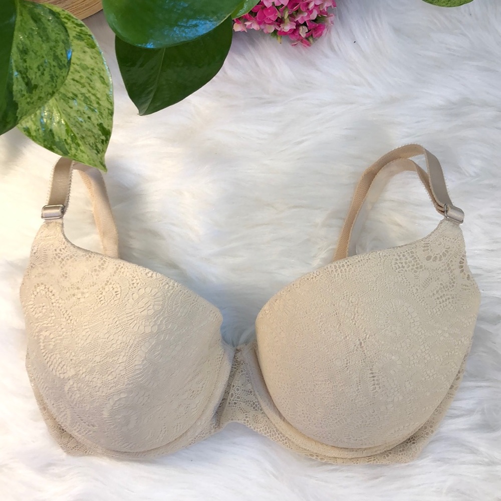 Victoria Secret Size 34D Lined Demi Bra